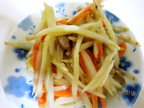 ずぼら飯(~_~;)　生姜湯でごぼうのキンピラ